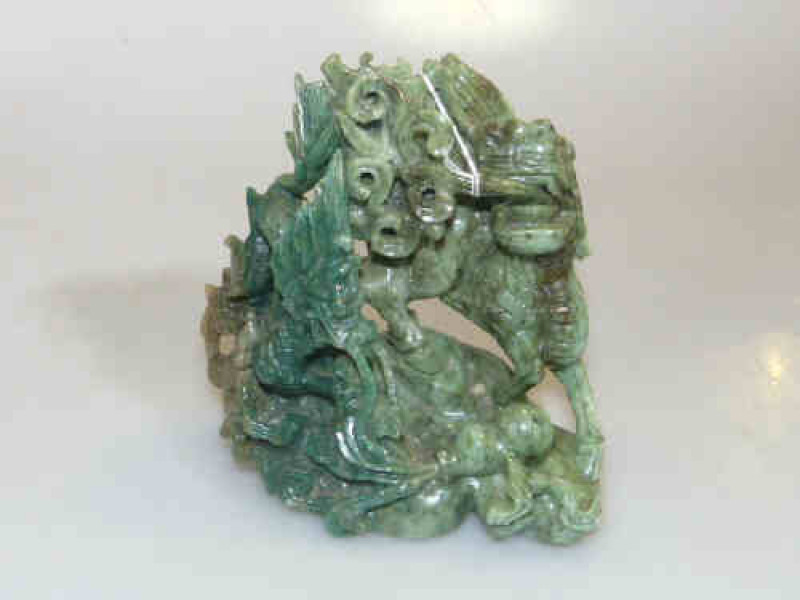 Jadeite dragon sculpture