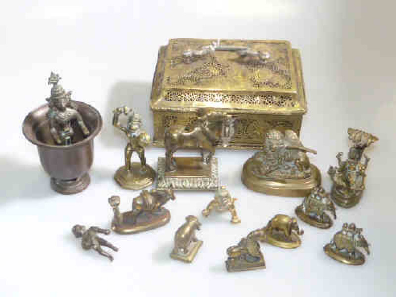 Small Antique brass Indian figures, pierced casket, etc