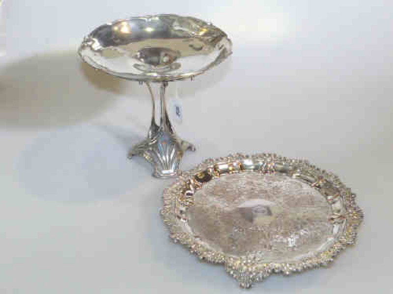 Continental tazza in decorative arts taste, together with Sheffield plate salver (2)