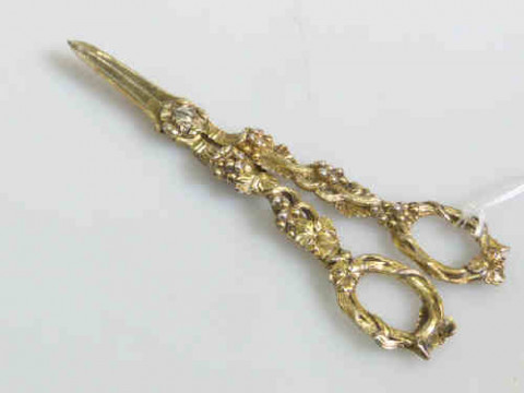 Pair silver gilt grape scissors by Reily & Stores, London 1834