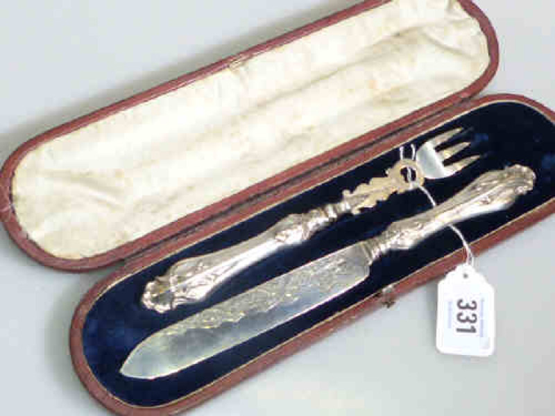 Cased Victorian silver dessert knife and fork, Birmingham 1858