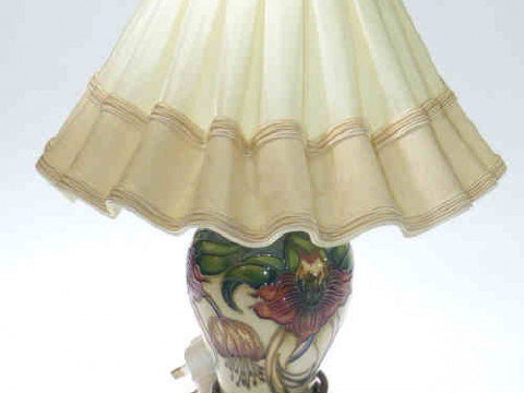 Moorcroft pottery baluster table lamp and shade