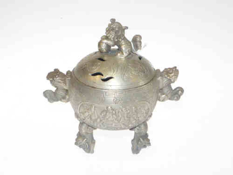 Oriental metal censor