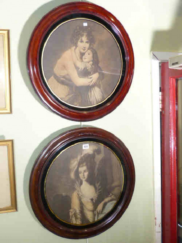 Pair circular Verre Eglomise frames