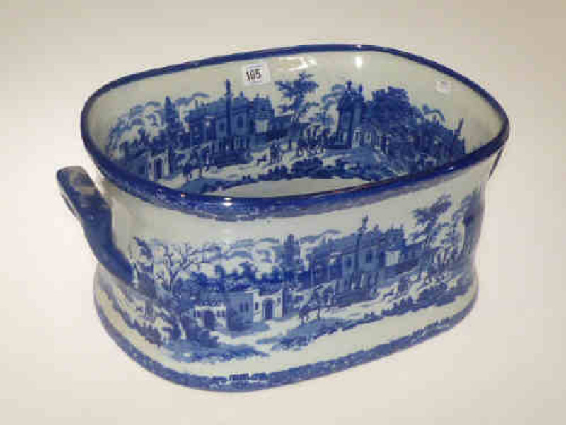 Blue and white pottery twin handled footbath