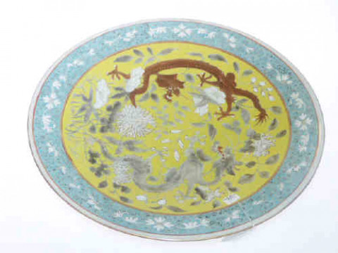 Chinese dragon decorated charger