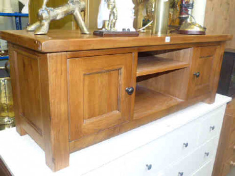 Rustic oak low television entertainment stand