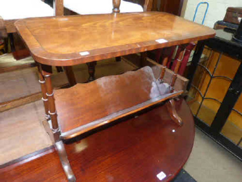 Mahogany finish magazine table