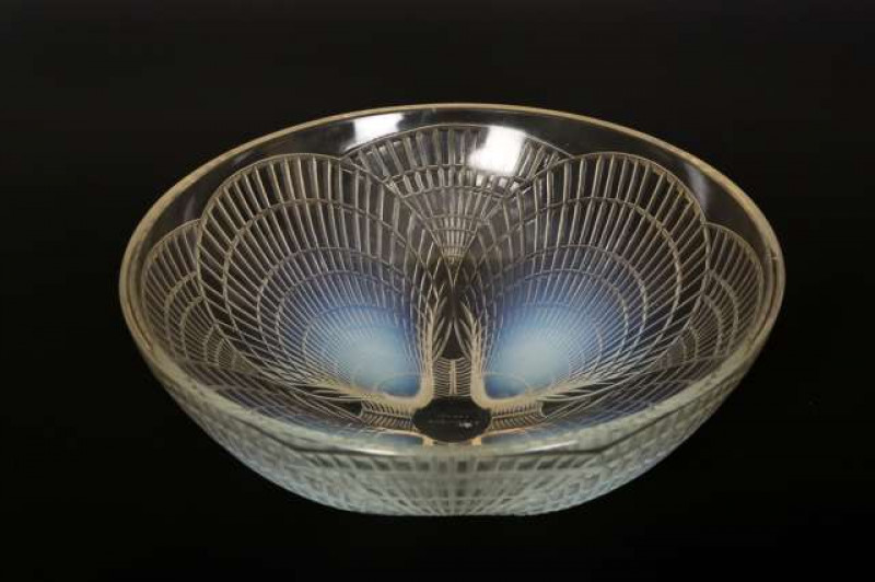 Coquilles', a Lalique opalescent glass bowl, the exterior moulded with overlapping shells, etched R. LALIQUE FRANCE mark. Diameter 24cm