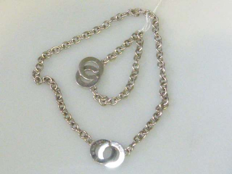 Hot diamonds silver necklace and bracelet, boxed