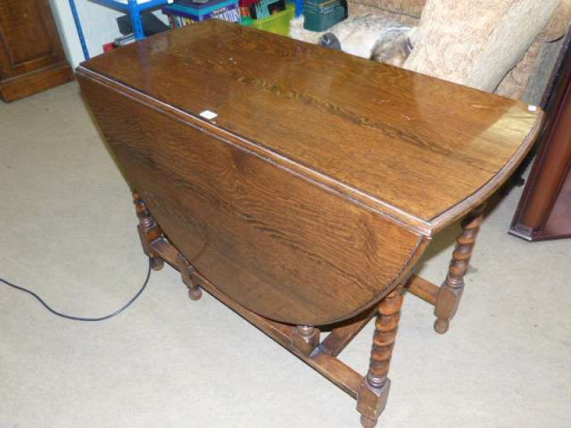 Oak barley twist gate leg dining table