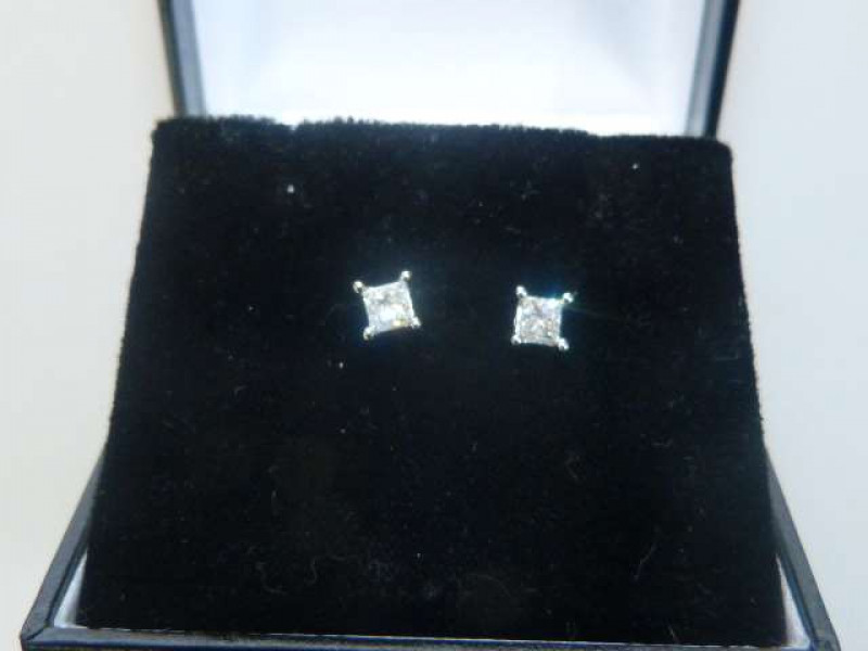 Pair of certificated 9ct white gold and brilliant-cut diamond stud earrings, total diamond weight 0.5 carats, colour G-H, clarity I2