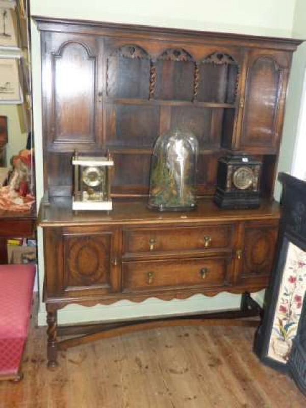 1920's/30's oak shelf and cupboard back barley twist dresser