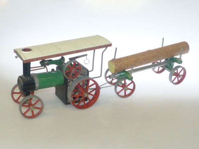 Mamod model steam engine and trailer