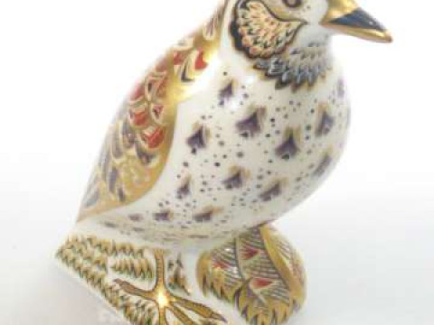 Royal Crown Derby paperweight 'Song Thrush' with gold stopper, boxed