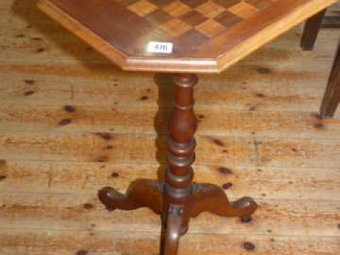 Victorian walnut chess top tripod occasional table