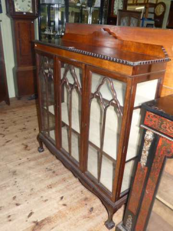 Chippendale style mahogany three door china cabinet