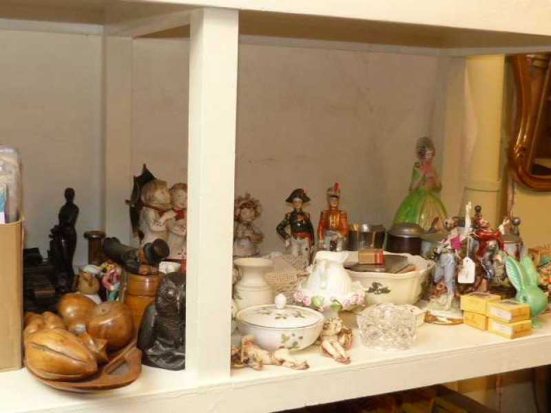 Various figures including three Hummel, Wedgwood Wild Strawberry china, tankards, vintage razors, etc