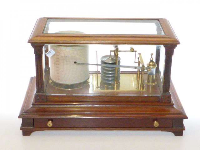 Mahogany and glazed cased barograph by Short and Mason Ltd, London