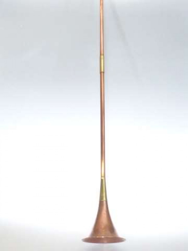 Brass and copper hunting horn