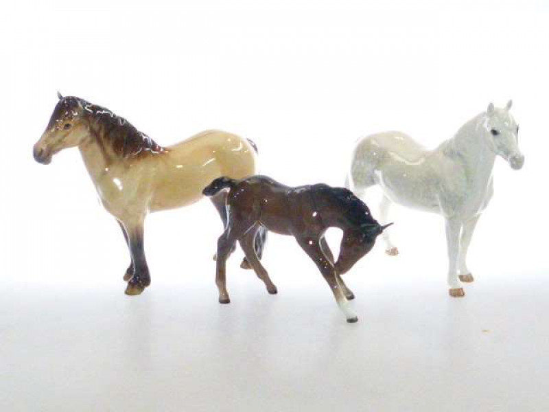 Beswick model of a Highland Pony, no. 1644; Beswick model of a Connemara Pony, no. 1641; and a Beswick model of a foal (3)