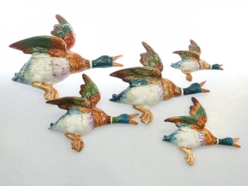 Set of five Beswick wall plaques, modelled as Mallards, no. 596 (a/f)