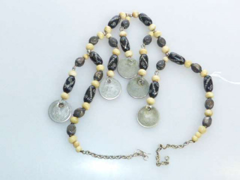 Bead necklace, suspending tokens