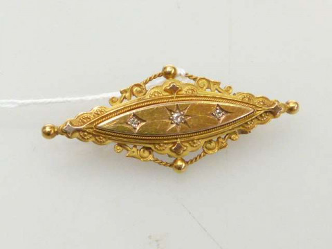 Victorian 15ct gold and diamond brooch, Birmingham 1900