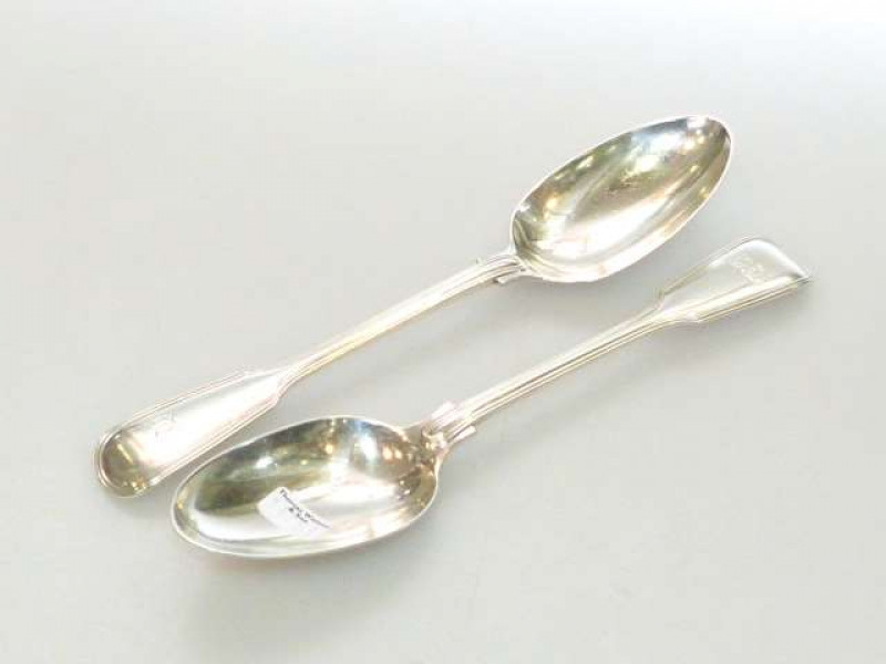 Pair Victorian silver fiddle and thread pattern tablespoons