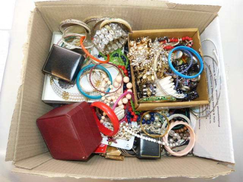 Box of costume jewellery
