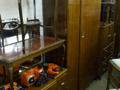 1960's Three Piece Mahogany Bedroom Suite