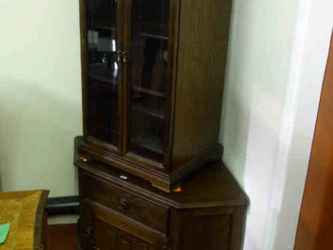 Oak Glazed Door Hi-Fi Unit and Oak Corner TV Stand
