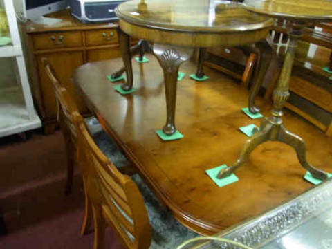 Yew Six Piece Dining Suite
