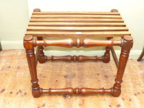 Turned wood luggage stand