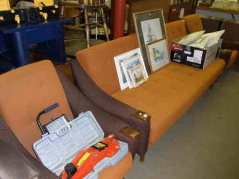 1960's Marlowe Rutherglen Three Piece Bed Settee Lounge Suite