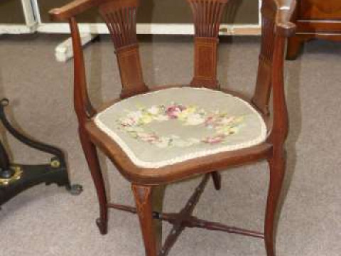 Edwardian inlaid mahogany corner elbow chair