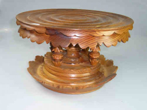 Turned and Carved Pine Lazy Suzy