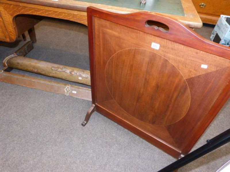 Mahogany firescreen and two fenders