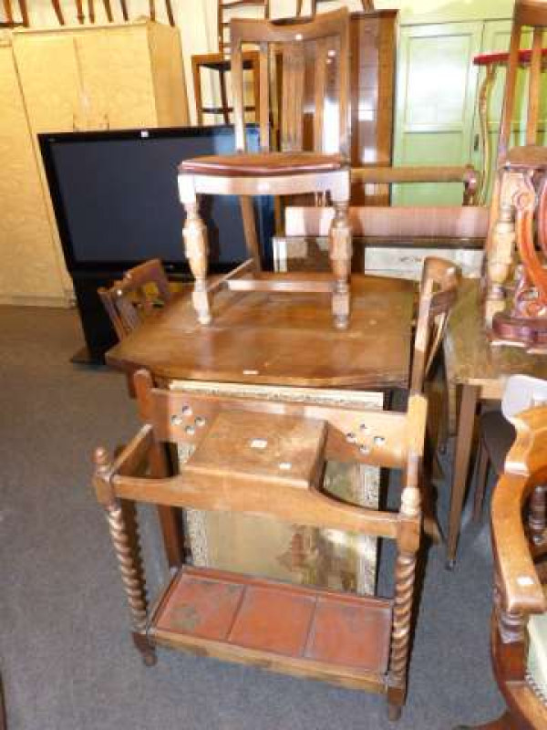 Oak draw leaf dining table and four chairs, oak barley twist hallstand and framed print (7)