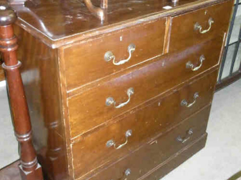 Edwardian Mahogany Chest of two short above three long drawers