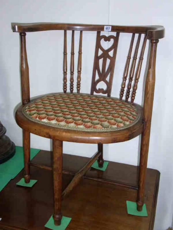 Pierced Splat Back Occasional Elbow Chair