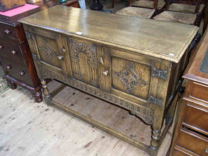 Good Quality XVIIIth Century Style Carved Oak Two-door Side Cabinet, 78.5cm high x 107cm wide