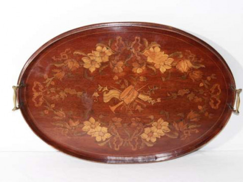 AN EDWARDIAN INLAID MAHOGANY OVAL TRAY, galleried, inlaid with a musical...