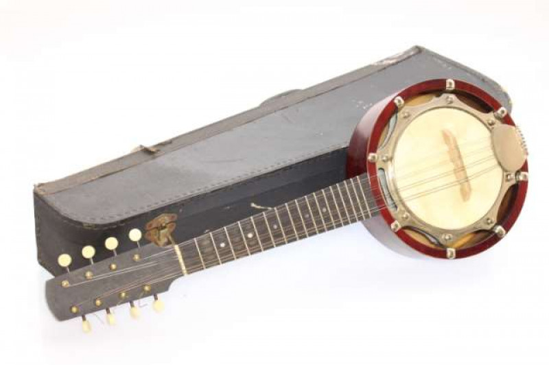 A BANJO MANDOLIN, with four pairs of strings, in a case. 55.5cm