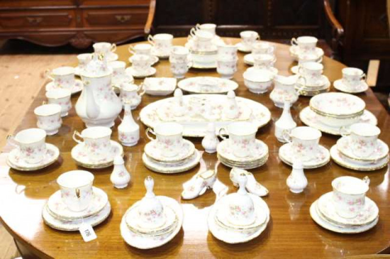 Paragon china 'Victoriana Rose' extensive tea and coffee service, over one hundred pieces