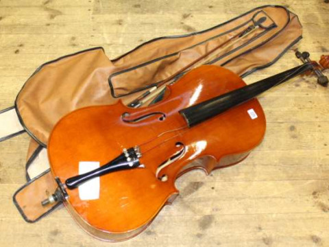 Excelsior for Boosey & Hawkes cello and bow