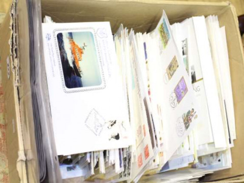 Large collection of GB first day covers including signed 1960's-2009