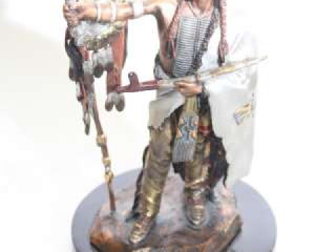 Indian sculpture 'In War and Peace'