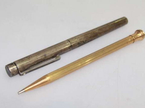 Sheaffer fountain pen a Vahl Eversharp gold filled propelling pencil (2)