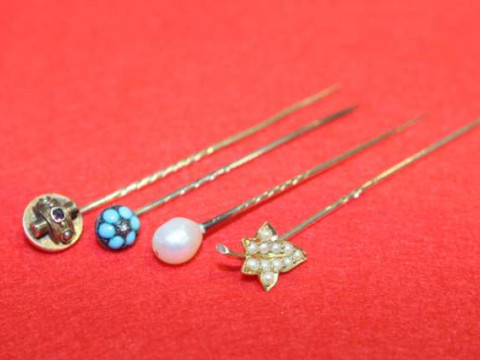 Four Victorian stock pins